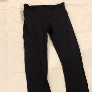 Black lulu lemon leggings